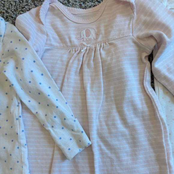 Baby Sleep Gowns. - Picture 3 of 4
